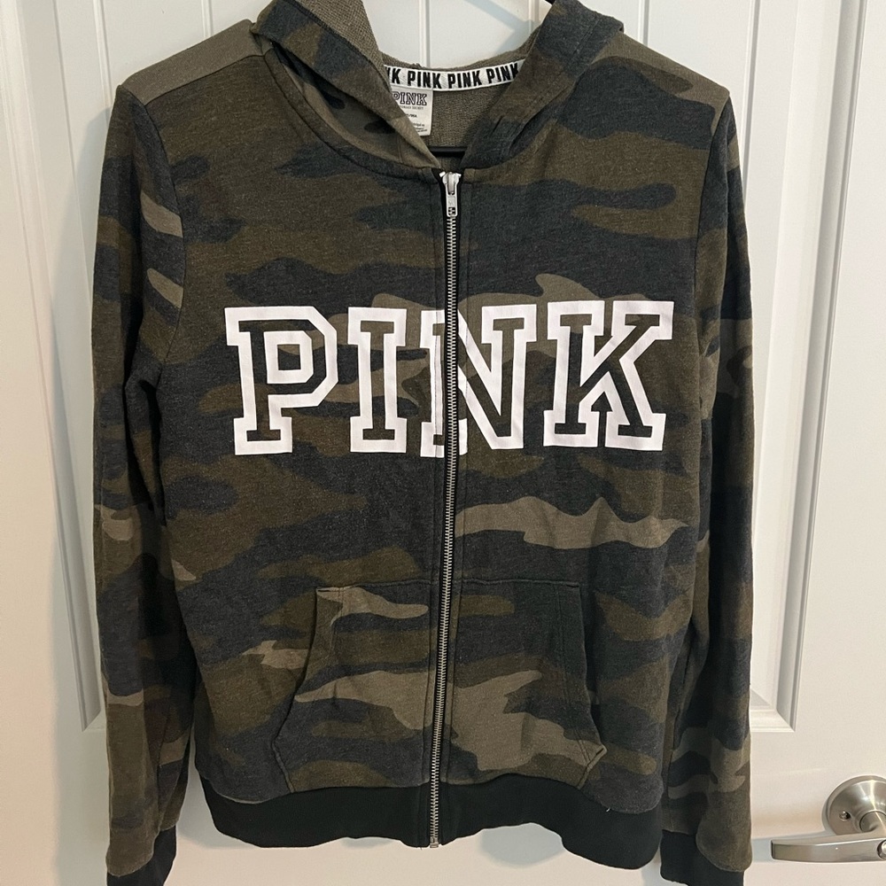 PINK Victoria’s Secret camo hoodie
